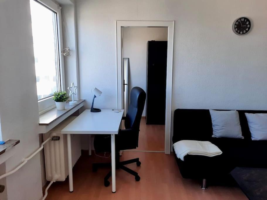 City-Wohnung Mit Ausblick Бохум Екстериор снимка